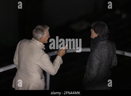 Bastian Schweinsteiger und Trainer Joachim Löw (Deutschland) RB Leipzig - Borussia Dortmund 13.05.2021, Fussball, 1. Bundesliga, saison 2020/21, DFB, Banque D'Images