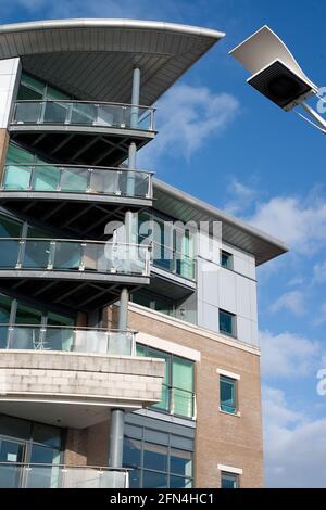 Aménagement moderne d'appartements sur le quai à Poole in Dorset Banque D'Images