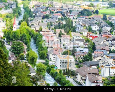 Vue panoramique depuis le château de Tures, Campo Tures, sable à Taufers, Taufer Ahrntal, Valle Aurina, Tyrol du Sud, Alto Adige, Italie, Europe Banque D'Images