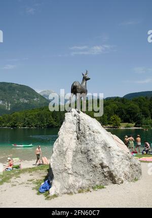 Gold Horn Statue Bohinj Slovénie Banque D'Images