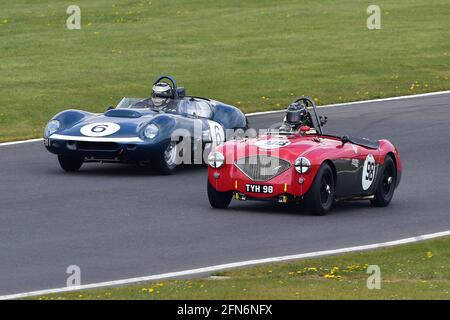 Nick Matthews, Austin Healey 100/4, James Cottingham, Oliver Bryant, Tojeiro Ecosse Jaguar, Trophée Woodcote RAC, Trophée mousse Stirling, pour pré - 61 SP Banque D'Images