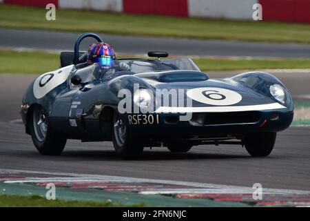 James Cottingham, Oliver Bryant, Tojeiro Ecosse Jaguar, Trophée RAC Woodcote, Trophée Stirling Moss, Pour les voitures de sport avant 61, Donington Historic Festive Banque D'Images