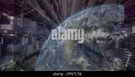 Composition du traitement des données financières avec le globe au-dessus de la pile étagères dans l'entrepôt Banque D'Images