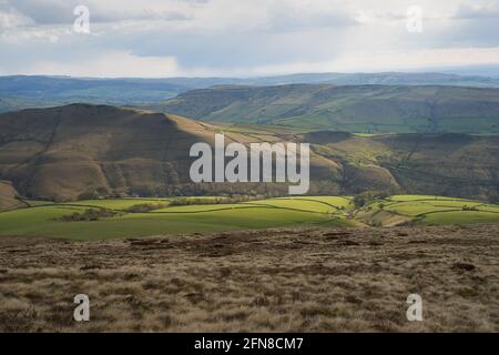 Visite de Kinder Scout dans le parc national de Peak District au Royaume-Uni Banque D'Images