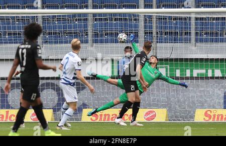 Ville de Duisburg, Allemagne. 15 mai 2021. Firo: 15.05.2021, Fuvuball, 3e Bundesliga, saison 2020/2021, MSV Duisburg - FC Ingolstadt but, HIT, 1: 0, MSV Maximilian Sauer, | usage dans le monde crédit: dpa/Alamy Live News Banque D'Images