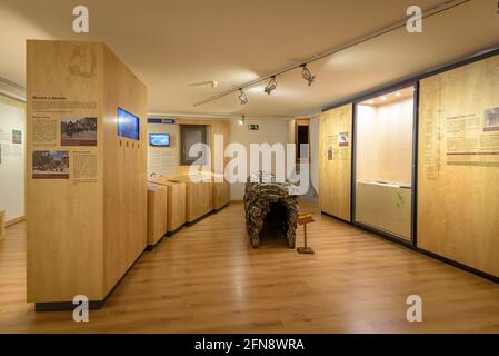 Intérieur du musée, Musèu dera Val d'Aran, à Vielha (Vallée de l'Aran, Catalogne, Espagne) ESP: Interior del Musèu dera Val d'Aran, en Vielha (España) Banque D'Images