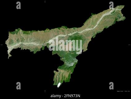 Assam, État de l'Inde. Imagerie satellite Sentinel-2. Forme isolée sur noir. Description, emplacement de la capitale. Contient Copernicus Senti modifié Banque D'Images