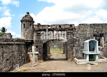 Fuerte de San Jerónimo, fort espagnol dans le parc national de Portobelo, Panama Banque D'Images