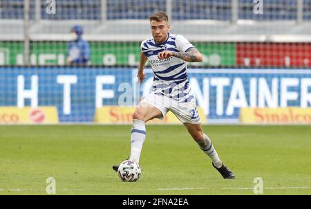 Ville de Duisburg, Allemagne. 15 mai 2021. Firo: 15.05.2021, Fuvuball, 3e Bundesliga, saison 2020/2021, MSV Duisburg - FC Ingolstadt 1: 5 MSV Joshua Bitter, action individuelle, | usage dans le monde crédit: dpa/Alamy Live News Banque D'Images