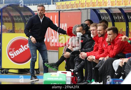 Ville de Duisburg, Allemagne. 15 mai 2021. Firo: 15.05.2021, Fuvuball, 3e Bundesliga, saison 2020/2021, MSV Duisburg - FC Ingolstadt 1: 5 entraîneur de FCI Tomas Oral, | utilisation dans le monde crédit: dpa/Alamy Live News Banque D'Images