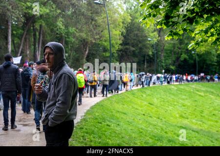 Les gens se réunissent pour la deuxième édition de la 'démonstration mondiale pour la liberté - Belgique' au Bois de la Cambre - Ter Kamerenbos, à Bruxelles, S Banque D'Images