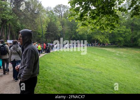 Les gens se réunissent pour la deuxième édition de la 'démonstration mondiale pour la liberté - Belgique' au Bois de la Cambre - Ter Kamerenbos, à Bruxelles, S Banque D'Images