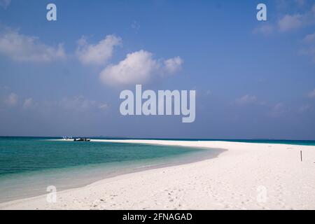 Banc de sable au milieu de l'océan, Maldives Banque D'Images