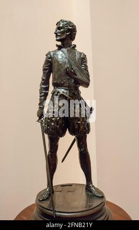 Miguel de Cervantes Saavedra statuette, représenté comme soldat de la bataille de Lepanto. Par Sergio Blanco, 1999. Museo Naval de Banque D'Images