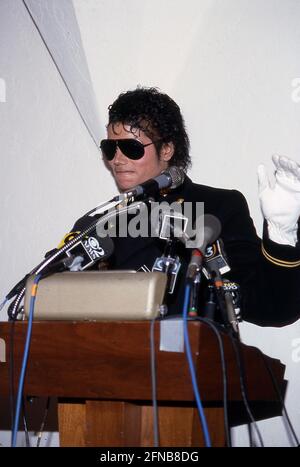 Michael Jackson 1984 crédit : Ralph Dominguez/MediaPunch Banque D'Images