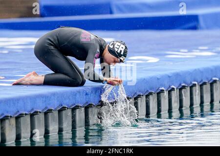 Budapest, Hongrie. 16 mai 2021. BUDAPEST, HONGRIE - MAI 16: Elea Linka d'Allemagne en compétition au Mixte 25km pendant les Championnats européens de l'AQUATEON natation en eau libre au lac Lupa le 16 mai 2021 à Budapest, Hongrie (photo par Andre Weening/Orange Pictures) crédit: Orange pics BV/Alay Live News Banque D'Images