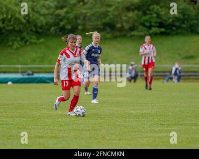 Andernach, Allemagne. 16 mai 2021. Christina Neufeld (17 FC Wuerzburger Kickers) en action pendant le 2. Match de Bundesliga entre SG 99 Andernach et FC Wuerzburger Kickers au stade Andernach à Andernach, en Allemagne. Crédit: SPP Sport presse photo. /Alamy Live News Banque D'Images