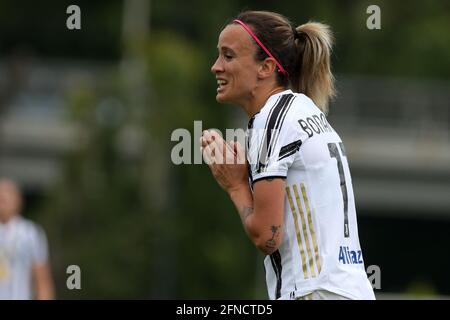 Rome, Italie. 16 mai 2021. Barbara Bonansea (Juventus) réagit lors de la série A TIMvision match entre LES FEMMES ROMS ET les femmes de Juventus au Stadio Tre Fontane à Rome, Italie, le 6 mai 2021 (photo de Giuseppe Fama/Pacific Press) Credit: Pacific Press Media production Corp./Alay Live News Banque D'Images