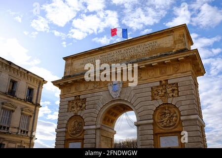 Porte du Peyrou, arche triomphale, centre-ville de Montpellier, Occitanie, Sud de la France Banque D'Images