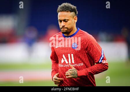 Neymar au cours de l'échauffement du match de football de la Ligue française 1 entre Paris Saint Germain (PSG) et Stade de Reims (SR) au stade du Parc des Princes, à Paris, France, le 16 mai 2021. Photo de Julien Poupart/ABACAPRESS.COM Banque D'Images
