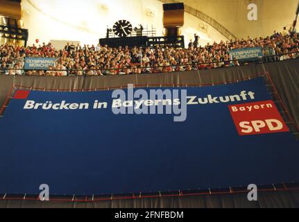 Dans le parc olympique de Munich, le SPD inaugure la phase chaude de la campagne électorale en Bavière. [traduction automatique] Banque D'Images