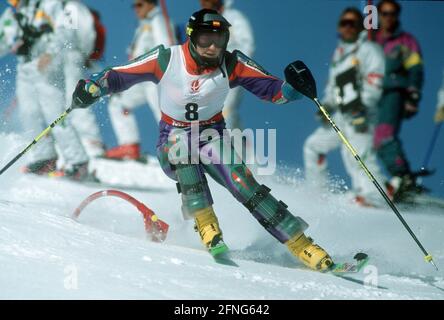 Jeux olympiques d'hiver 1992 à Albertville. Slalom pour femmes à Méribel 20.02.1992. Blanca Fernandez Ochoa (Espagne) action. [traduction automatique] Banque D'Images