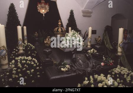 Commémoration du 100e anniversaire de la mort du roi Ludwig II dans l'église Saint-Michel de Munich. [traduction automatique] Banque D'Images