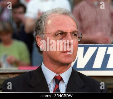 Finale de la coupe UEFA deuxième jambe : Girondins Bordeaux - Bayern München sur 15.05.1996 / Coach Franz Beckenbauer (FC Bayern München) avec un œil noir, [traduction automatique] Banque D'Images