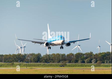 KLM Boeing 747 pendant la phase d'atterrissage Banque D'Images