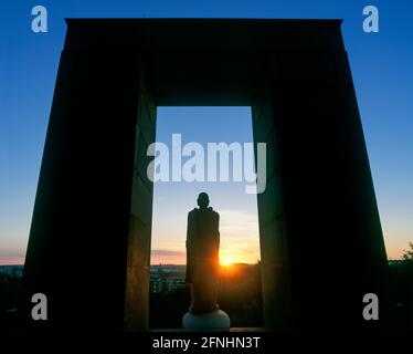 MONUMENT HISTORIQUE NATIONAL ROGER WILLIAMS 2004 (©RALPH THOMAS WALKER 1939) PROSPECT TERRACE PARK CENTRE VILLE HORIZON PROVIDENCE RHODE ISLAND USA Banque D'Images