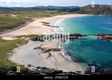 Vue aérienne de la plage de la baie de Kiloran sur l'île de Colonsay, les Hébrides intérieures, Argyll et Bute, Écosse Banque D'Images