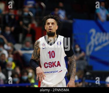 Saint-Pétersbourg, Russie. 17 mai 2021. Lorenzo Hackett (10) du CSKA Moscou lors des séries éliminatoires de la Ligue unie 2020/2021 de la VTB jeu 1 entre Zenit Saint-Pétersbourg et le CSKA Moscou à Sibur Arena. Score final; Zenit Saint Petersbourg 73:78 CSKA Moscou. Crédit : SOPA Images Limited/Alamy Live News Banque D'Images