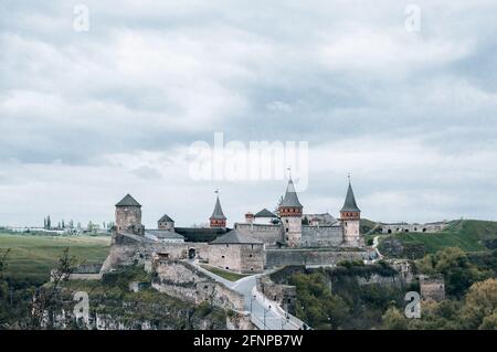 Ukraine Kamyanets Podilsk avril 4 2018 : forteresse Kamyanets-Podilskiy Banque D'Images