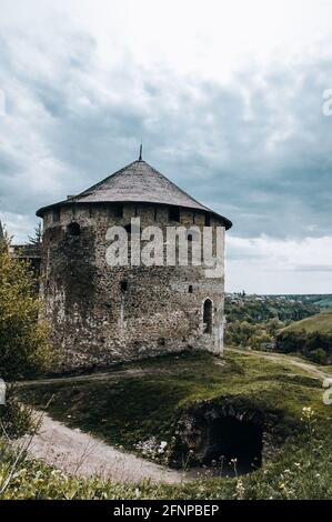 Ukraine Kamyanets Podilsk avril 4 2018 : forteresse Kamyanets-Podilskiy Banque D'Images