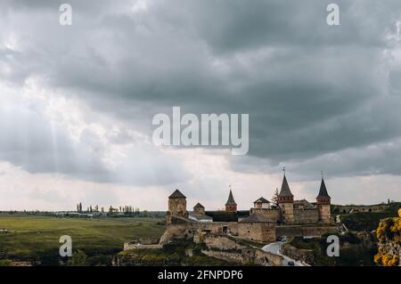 Ukraine Kamyanets Podilsk avril 4 2018 : forteresse Kamyanets-Podilskiy Banque D'Images