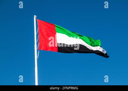 Drapeau sur le drapeau des Émirats arabes Unis à Abu Dhabi Banque D'Images