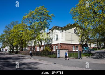 Ancien bâtiment en bois, partie de l'hôpital Hesperia, dans le quartier de Tööölö à Helsinki, en Finlande Banque D'Images