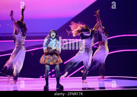 Rotterdam, pays-Bas. 18 mai 2021. La chanteuse Roxen (Roumanie) interprète sa chanson 'Amnesia' à la première demi-finale du Concours Eurovision Song (ESC) à Ahoy Arena. Credit: Soeren Stache/dpa-Zentralbild/dpa/Alay Live News Banque D'Images