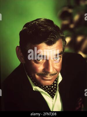 CLARK PIGNON couleur Portrait publicité pour GROUPE D'ANGES 1957 réalisateur RAOUL WALSH Warner Bros. Banque D'Images