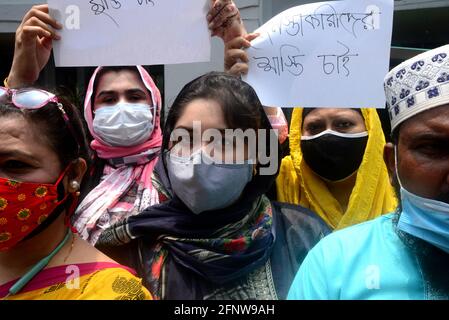 Dhaka (Bangladesh), le 19 mai 2021.des groupes de femmes journalistes prennent part à une manifestation demandant la libération de la journaliste d'investigation Rozina Islam détenue, à crédit: Mamunur Rashid/Alay Live News Banque D'Images