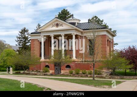 NORTHFIELD, MN, États-Unis - 10 MAI 2021 - Steenland Hall sur le campus de St. OLAF College. Banque D'Images