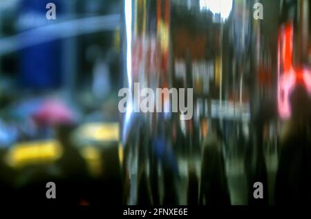 2005 FOULES HISTORIQUES REFLÈTENT TIMES SQUARE MIDTOWN MANHATTAN NEW YORK VILLE ÉTATS-UNIS Banque D'Images
