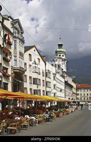 Maisons de la Maria-Theresien-Strasse, Autriche, Tyrol, Innsbruck Banque D'Images