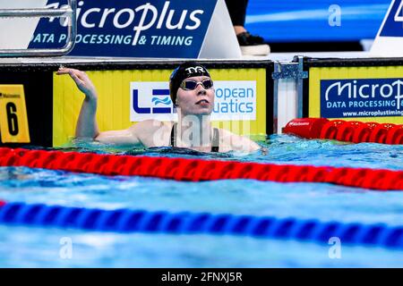 BUDAPEST, HONGRIE - MAI 19: Laura Kathleen Stephens de Grande-Bretagne en compétition aux femmes 200m demi-finale de papillon pendant les Championnats européens de l'AQUA de LEN natation à Duna Arena le 19 mai 2021 à Budapest, Hongrie (photo de Marcel ter Bals/Orange Pictures) crédit: Orange pics BV/Alamy Live News Banque D'Images