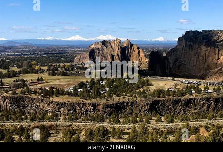 Randonnée Smith Rock Oregon Banque D'Images