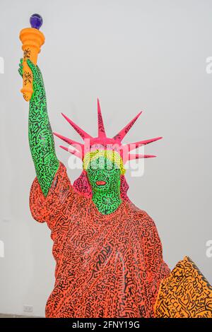 Miami Florida, Wynwood Arts & Design District, galerie Rubell Family Collection art contemporain, figurine Statue de la liberté, Banque D'Images