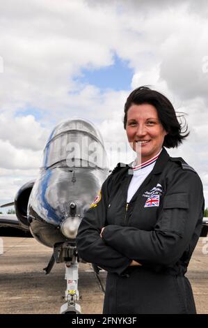 Juliette Fleming (maintenant Williams) est photographié ici quand elle a pris le rôle de la RAF's Hawk jet solo display pilote de 2011. Royal Air Force femmes Banque D'Images