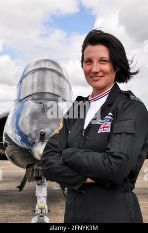 Juliette Fleming (maintenant Williams) est photographié ici quand elle a pris le rôle de la RAF's Hawk jet solo display pilote de 2011. Royal Air Force femmes Banque D'Images