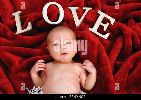 Bebe Fille De 10 Jours Nouveau Ne Bebe Photo Stock Alamy
