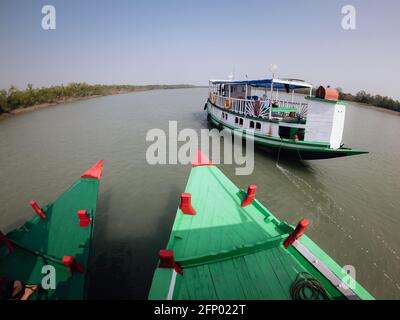 Safari Boat, Sunderbans, Bengale-Occidental, Inde Banque D'Images